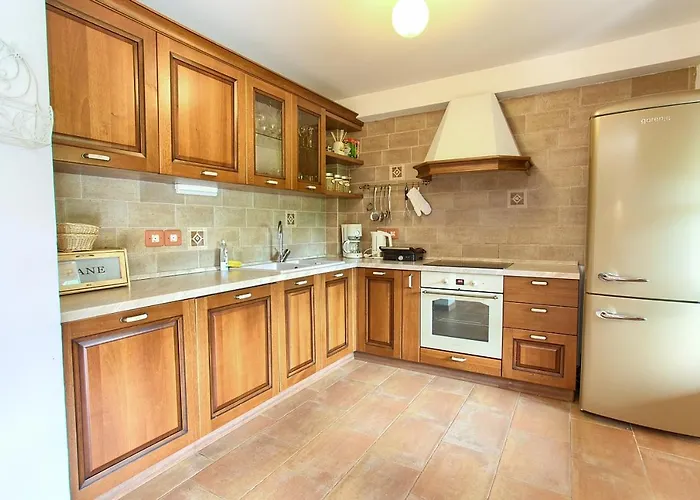 Mediterana ヴィラ *